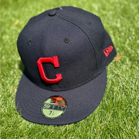 New Era 59Fifty Cleveland Indians Fitted Hat | Size 7 1/2 - Picture 4 of 11